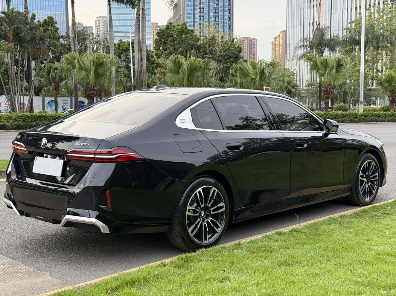 BMW 5 Series, 2024 4
