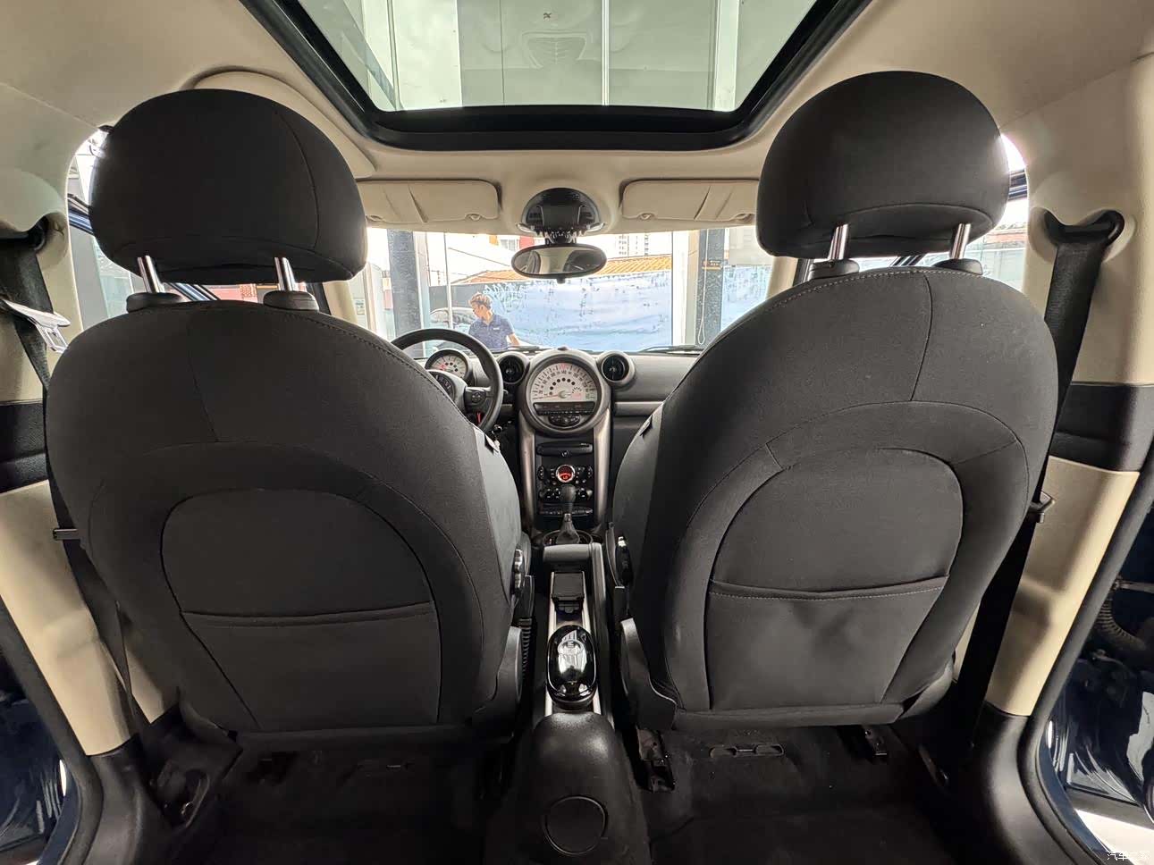 Mini Countryman, 2012 24