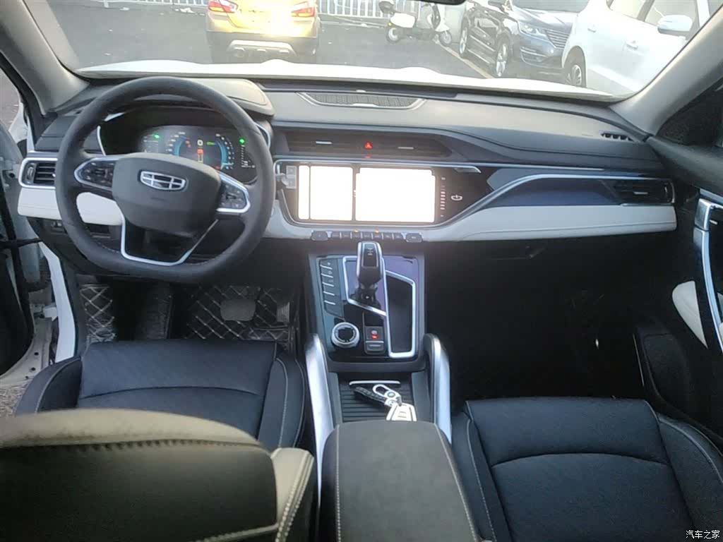 Geely Boyue, 2022 10