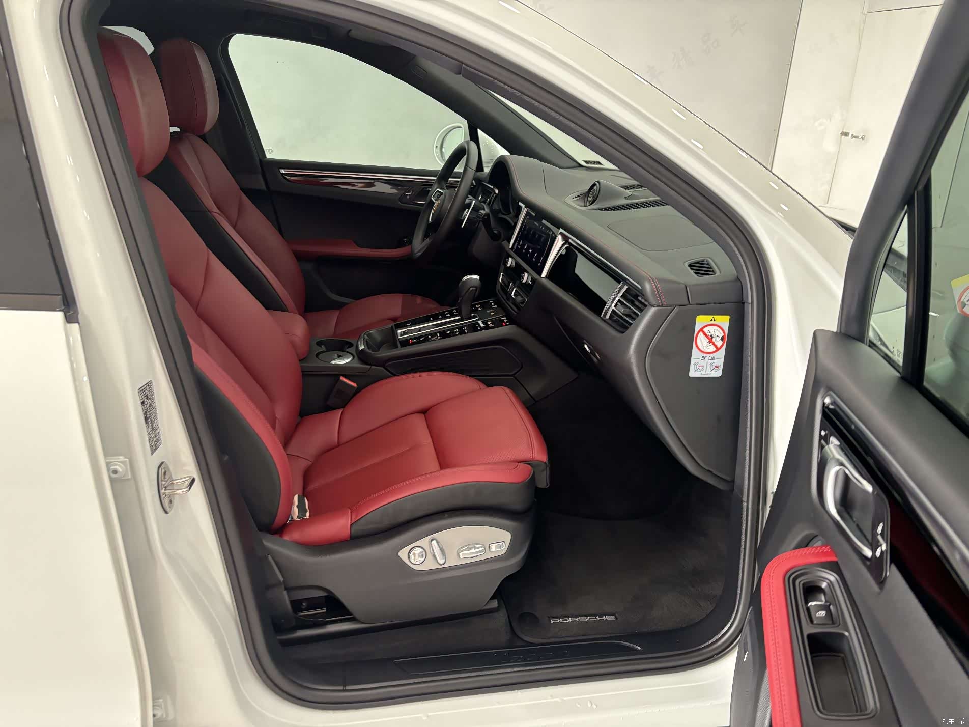 Porsche Macan, 2022 27