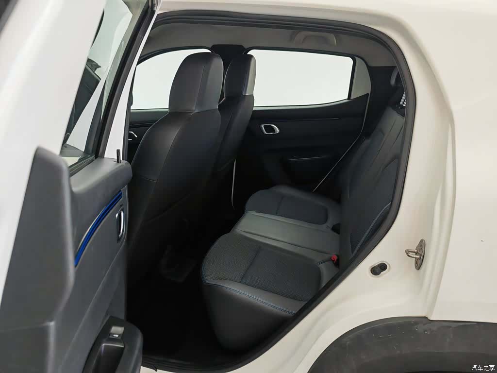 DongFeng e, 2020 15