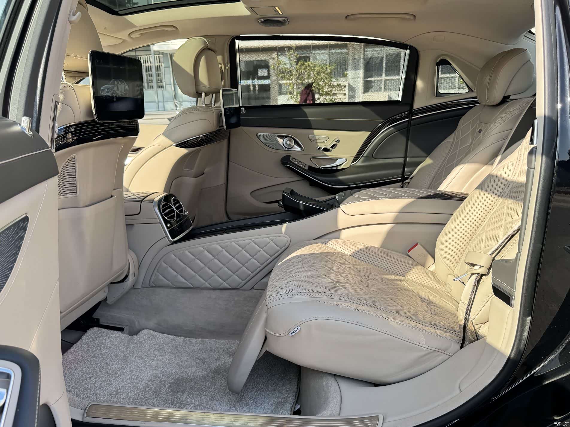 Maybach S-Class, 2019 13