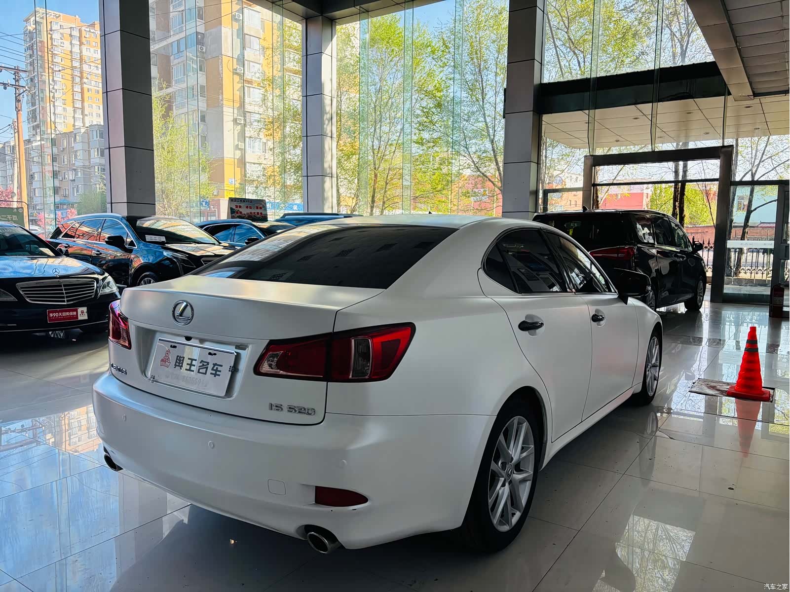 Lexus IS, 2012 6