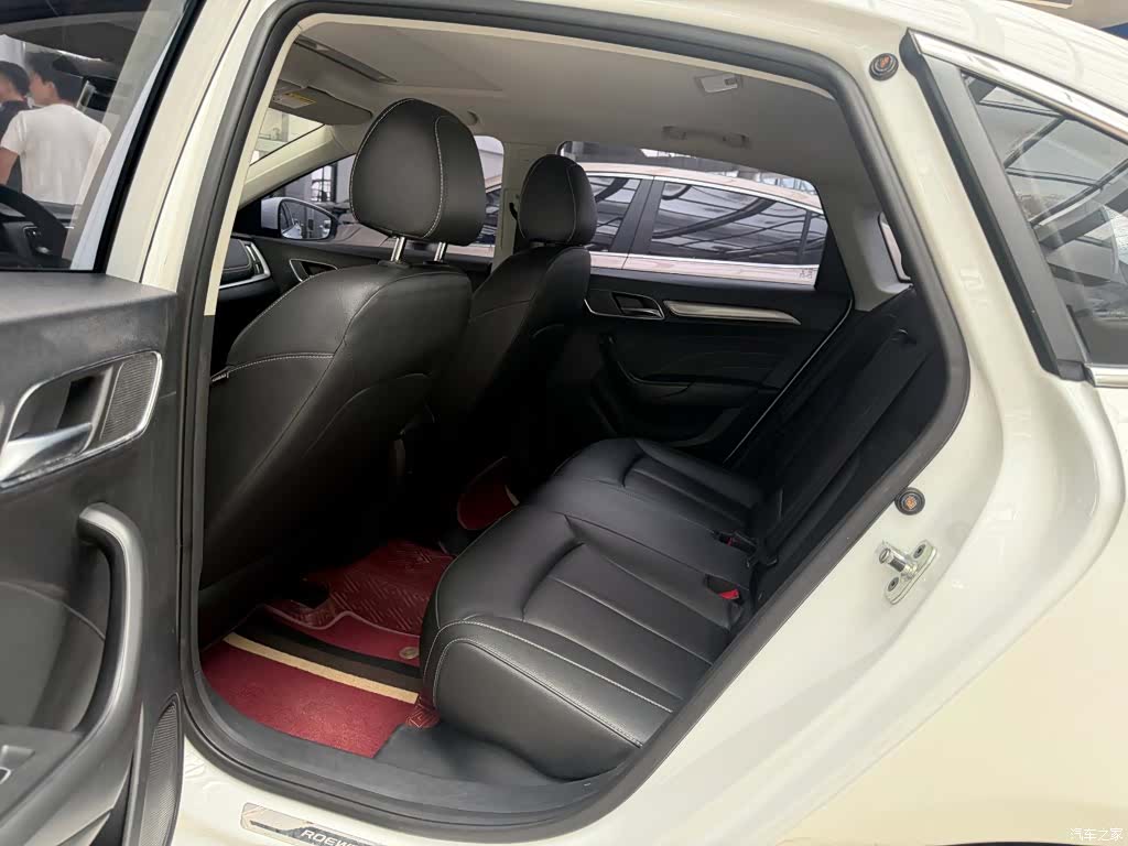 Roewe i6, 2022 все фото