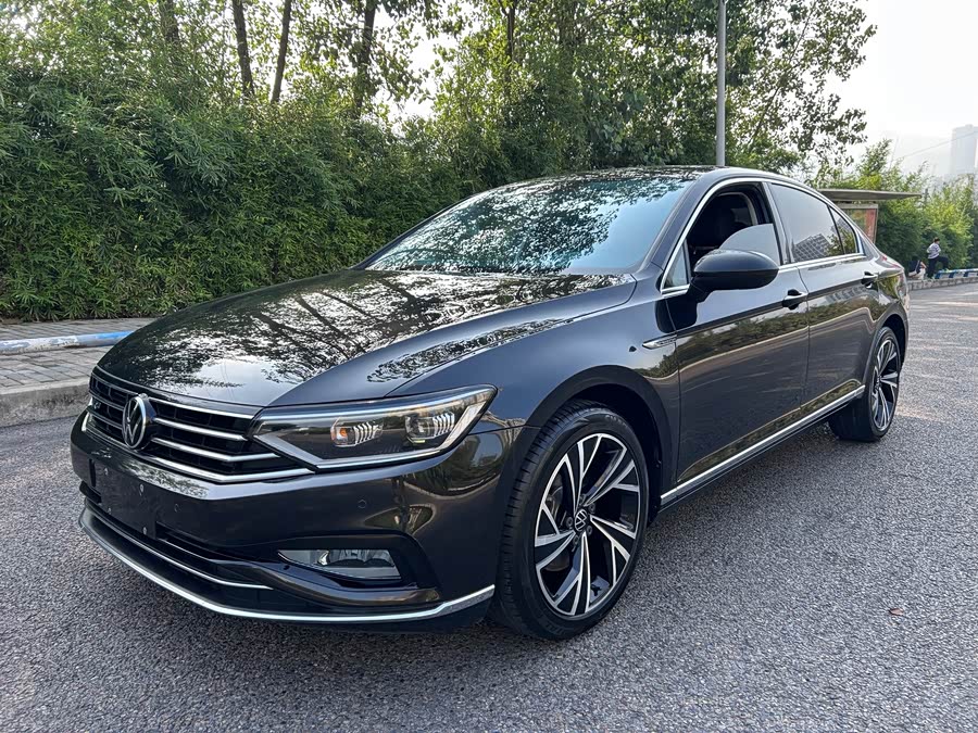 Volkswagen Magotan 2022, фото 1