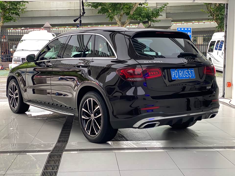 Mercedes-Benz GLC Mercedes-Benz GLC