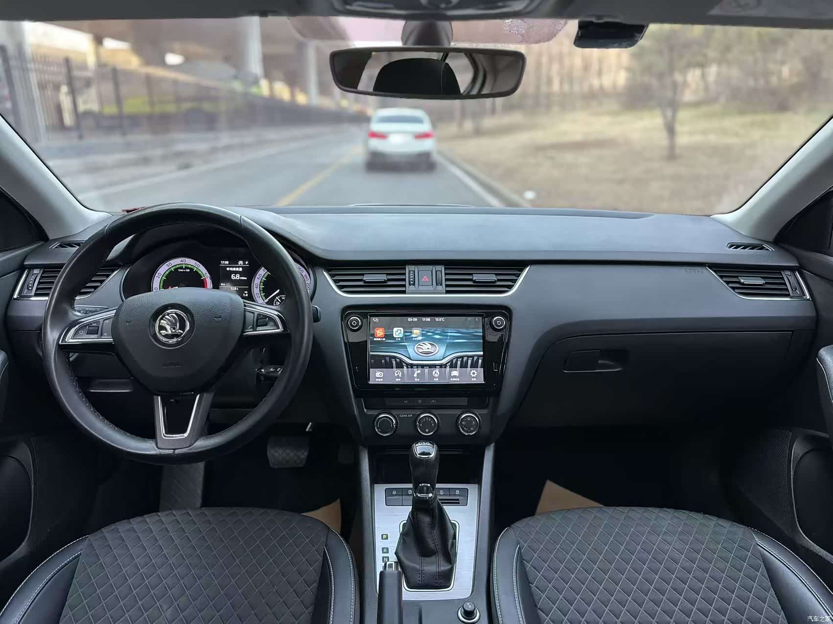 Skoda Octavia, 2018 11