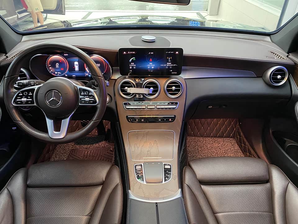 Mercedes-Benz GLC Mercedes-Benz GLC