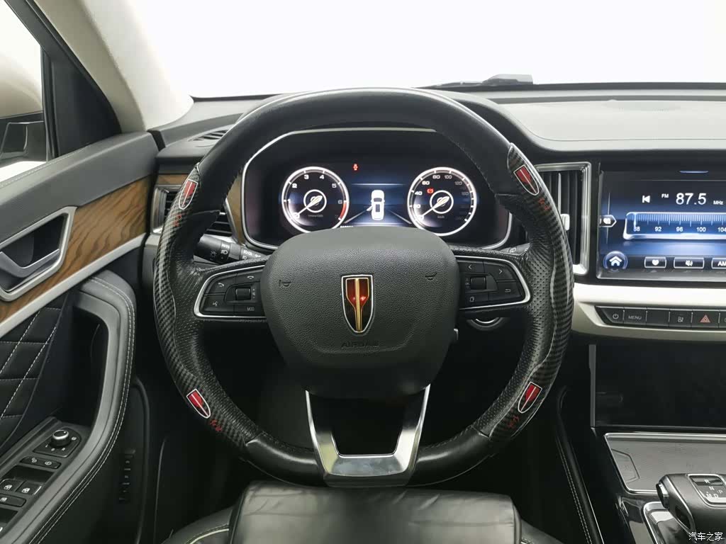 Hongqi HS7, 2019 11