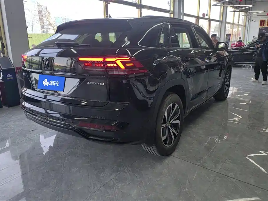 Volkswagen Tourang Volkswagen Tourang