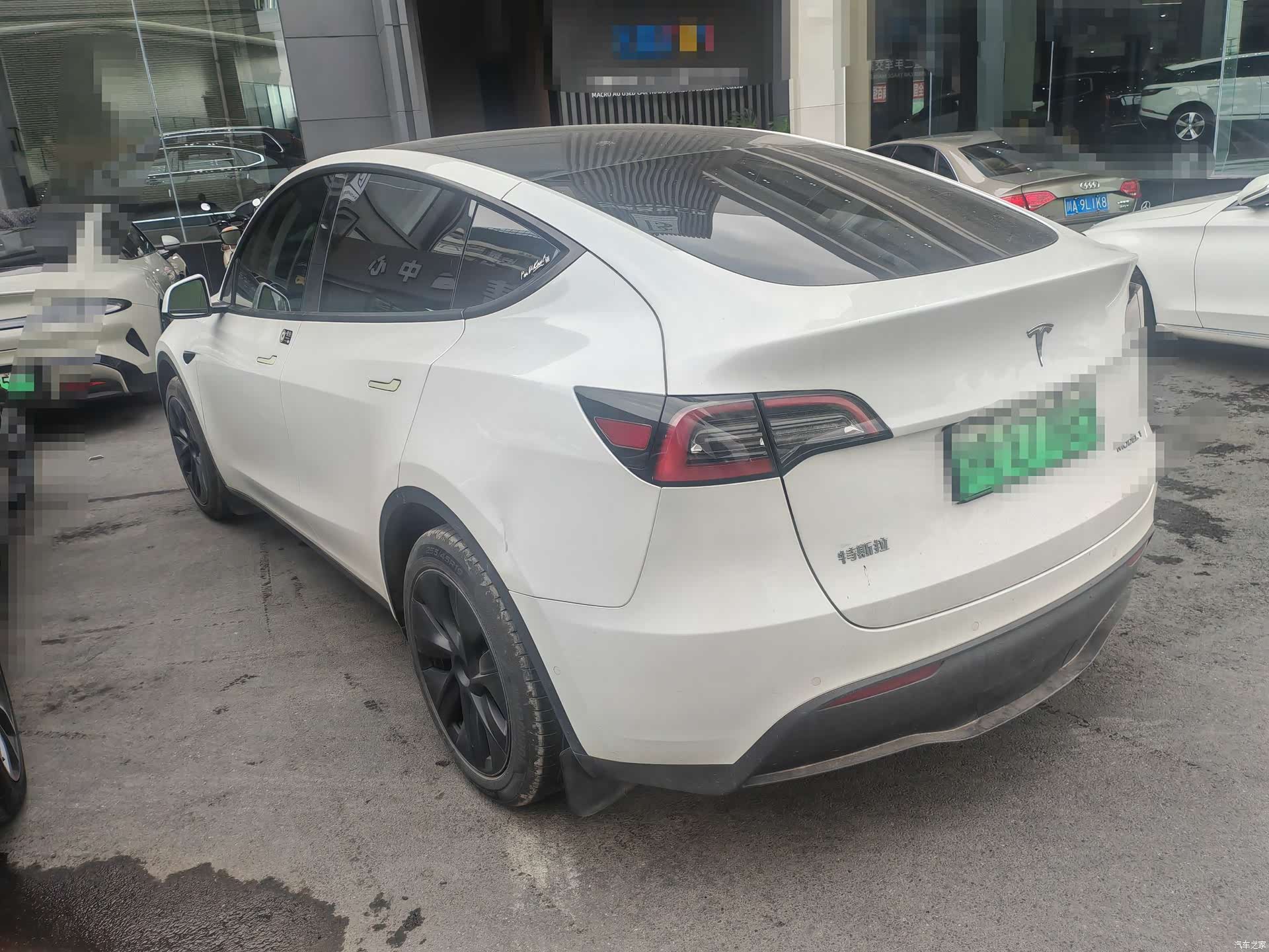 Tesla Model Y, 2024 12