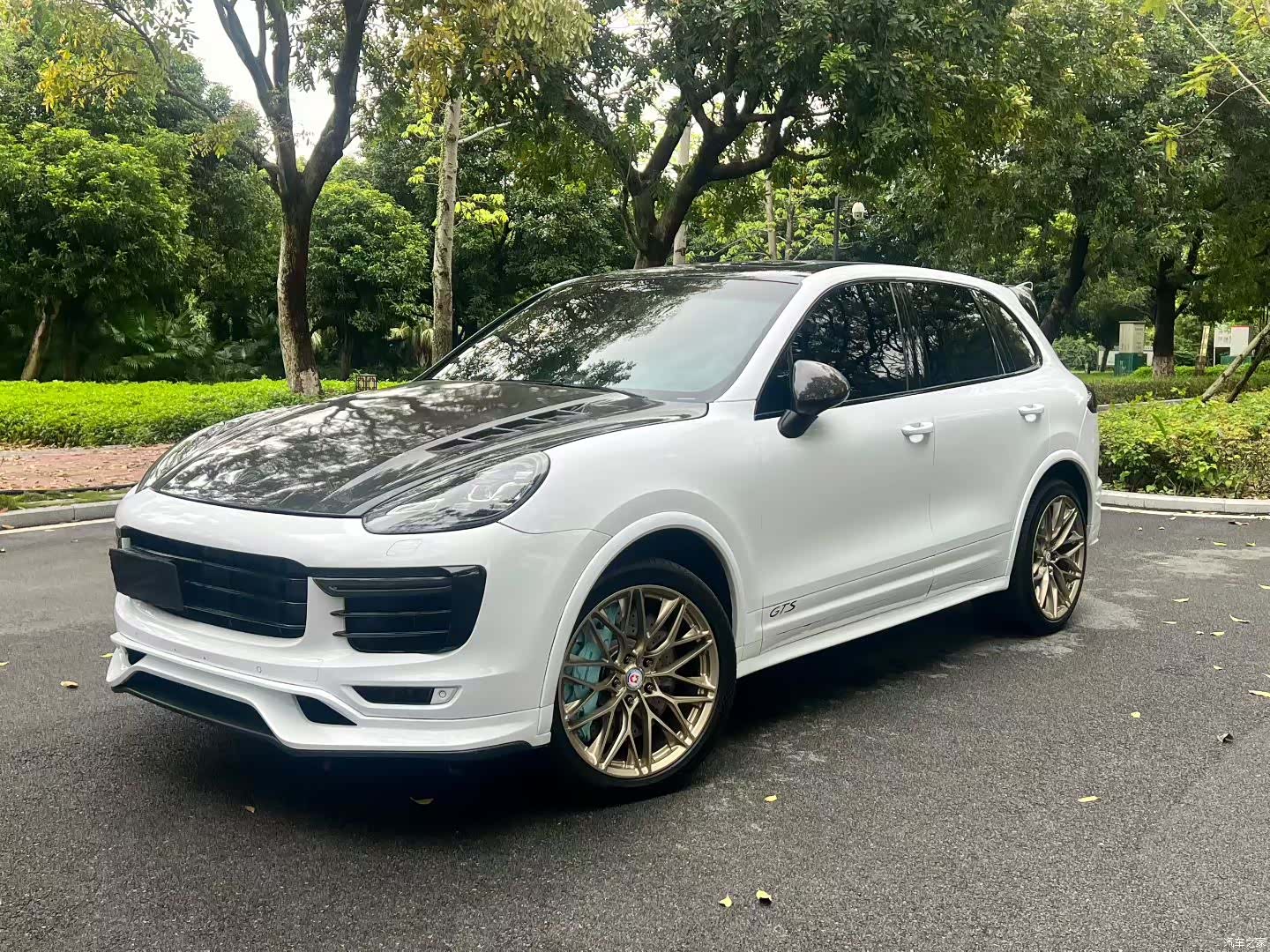 Porsche Cayenne, 2015 1
