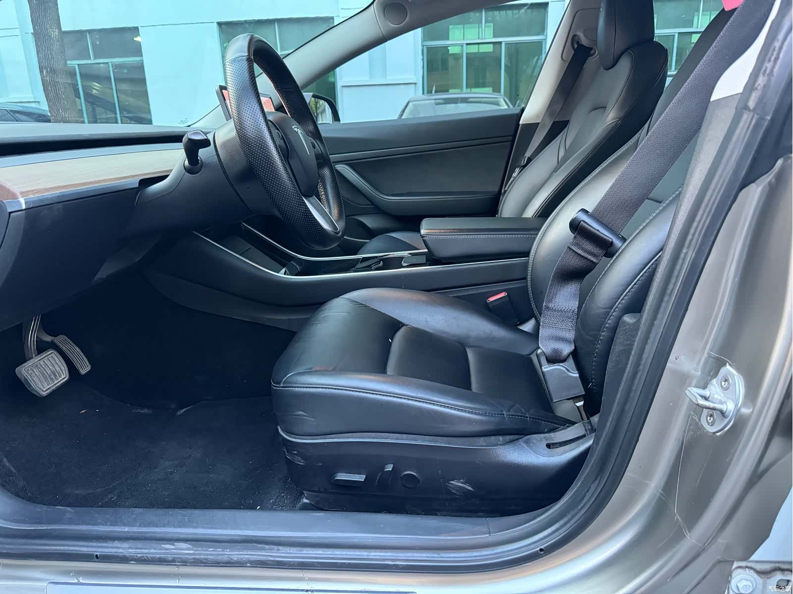 Tesla Model 3, 2020 7