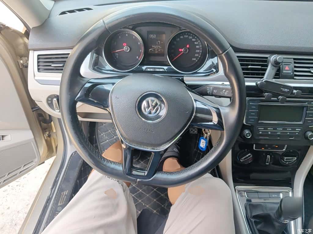 Volkswagen Bora, 2016 11