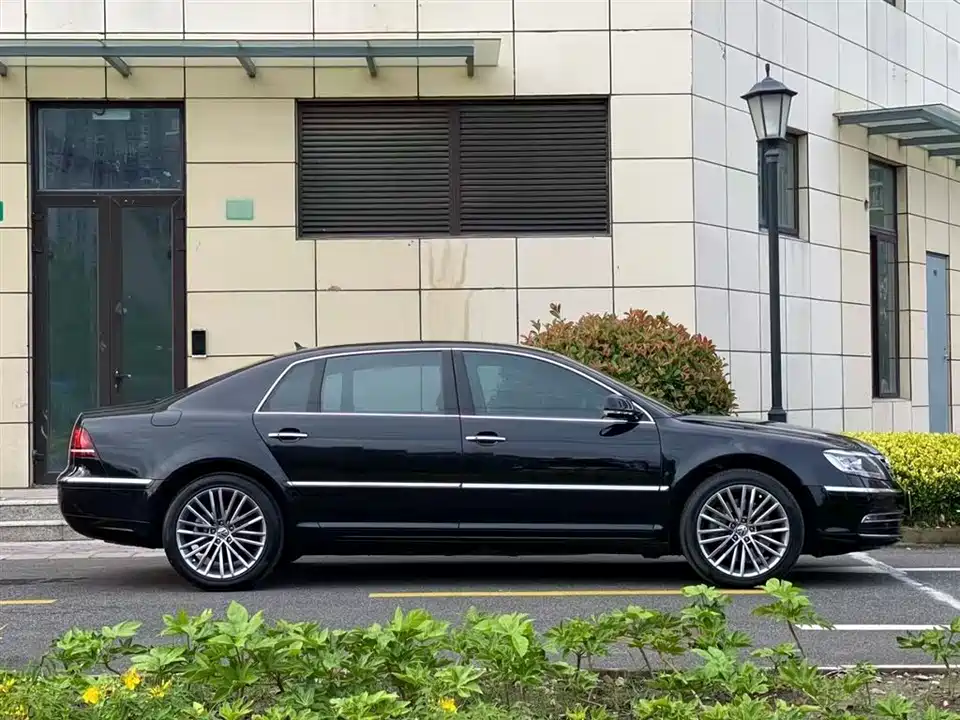 Volkswagen Phaeton