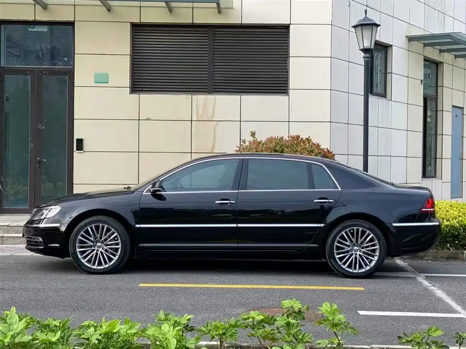 Volkswagen Phaeton