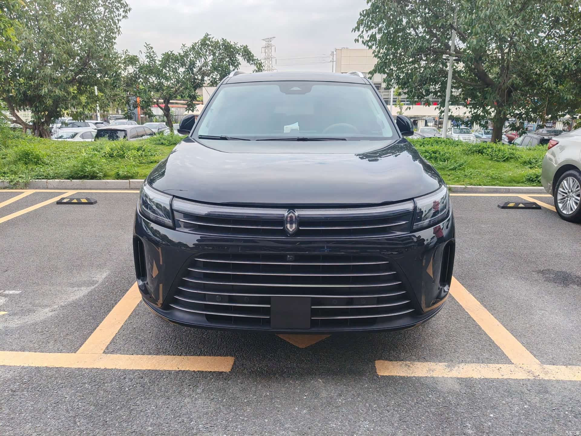 AITO M7, 2023 2