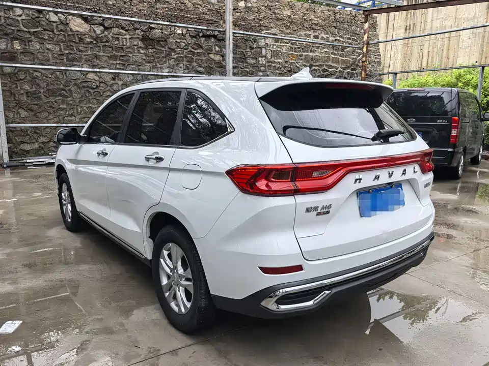 Haval M6