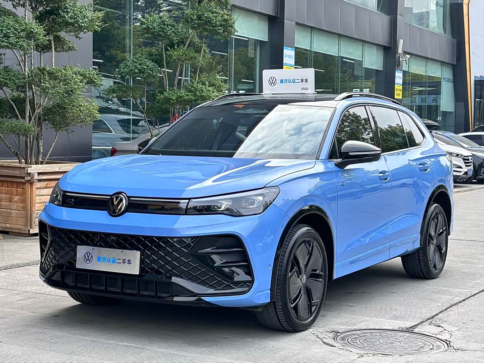 Volkswagen Tiguan L