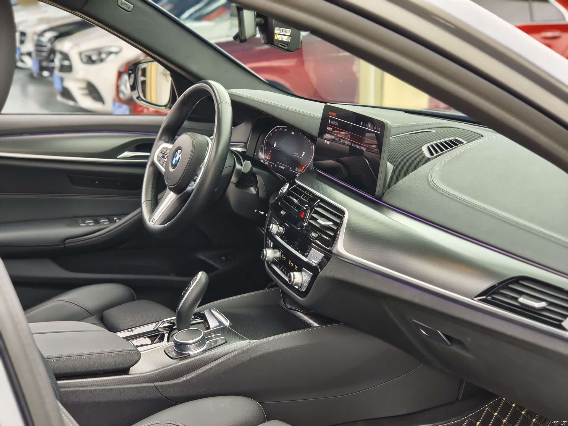 BMW 5 Series, 2021 11