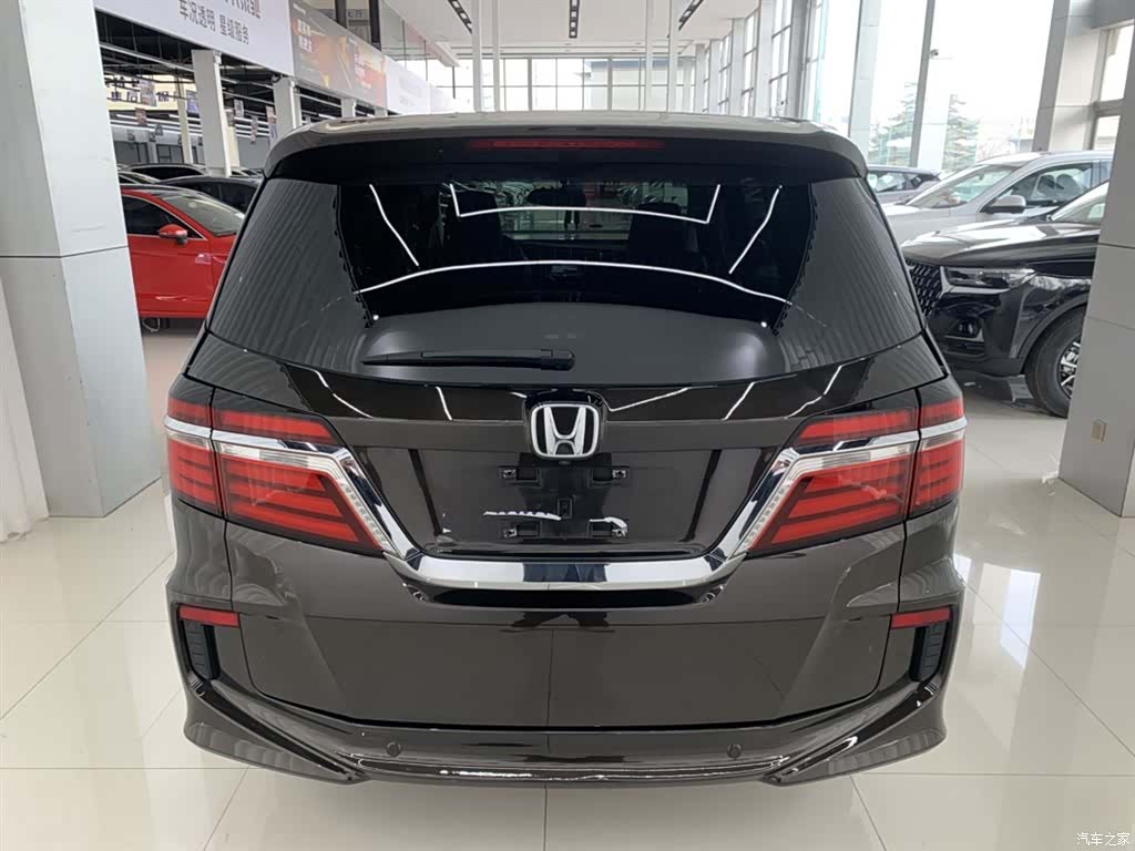Honda Elysion, 2018 7