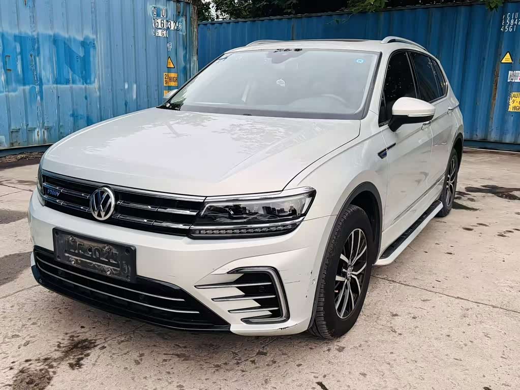 Volkswagen Tiguan L