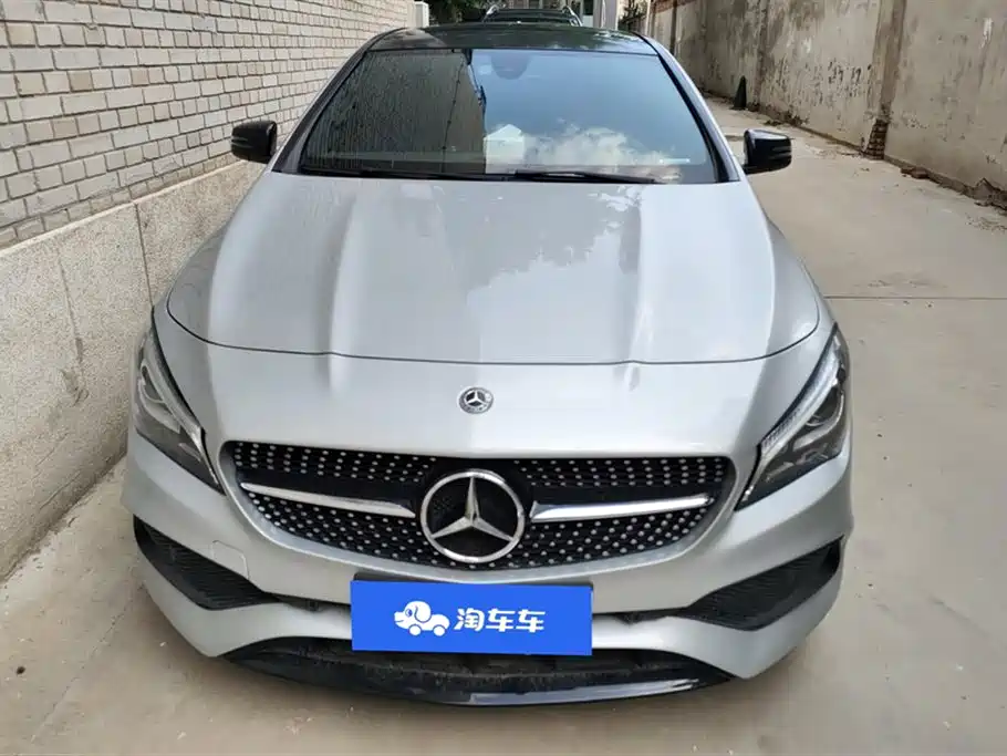 Mercedes-Benz CLA Mercedes-Benz CLA