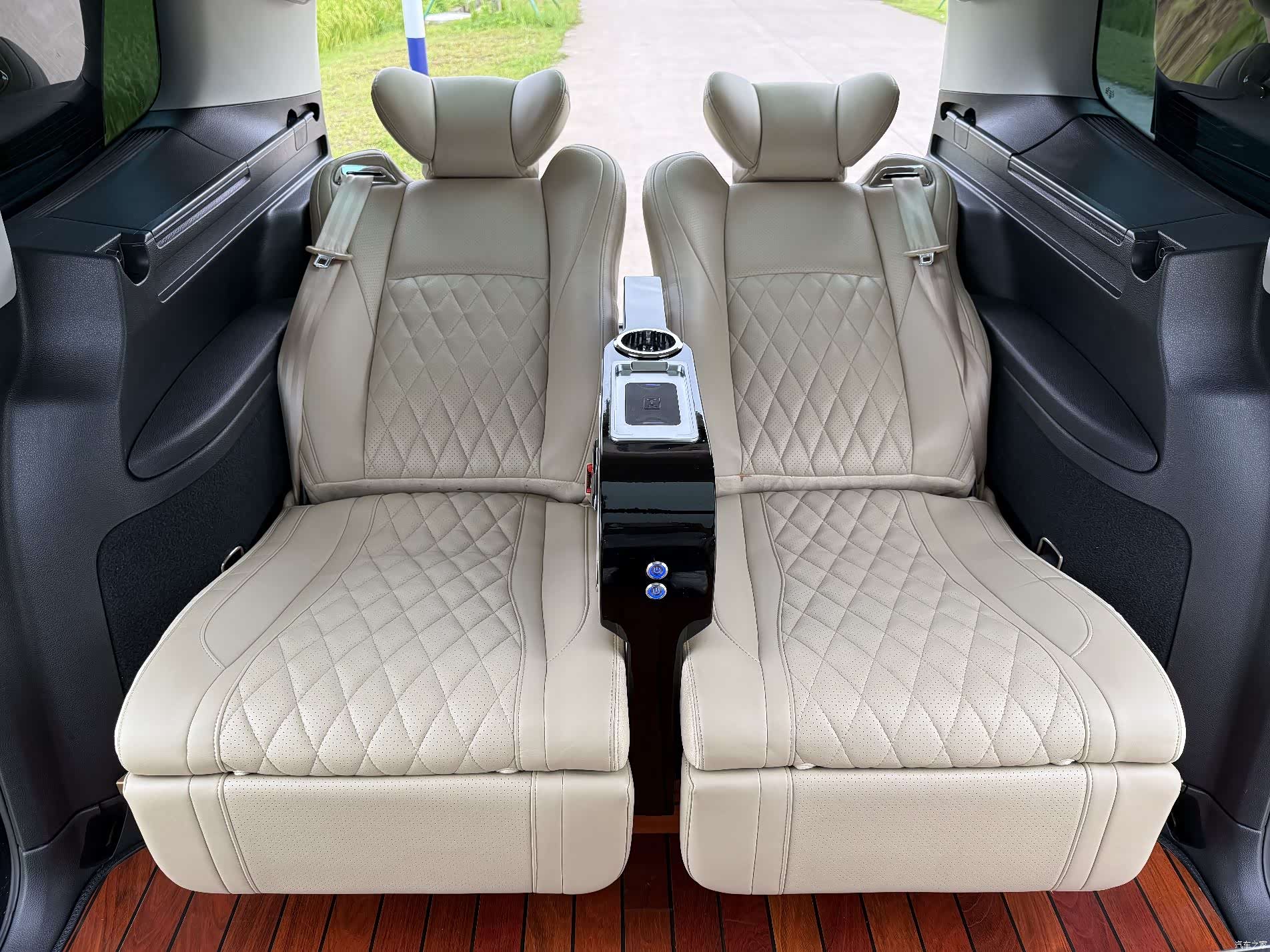 Volkswagen Xia, 2018 21