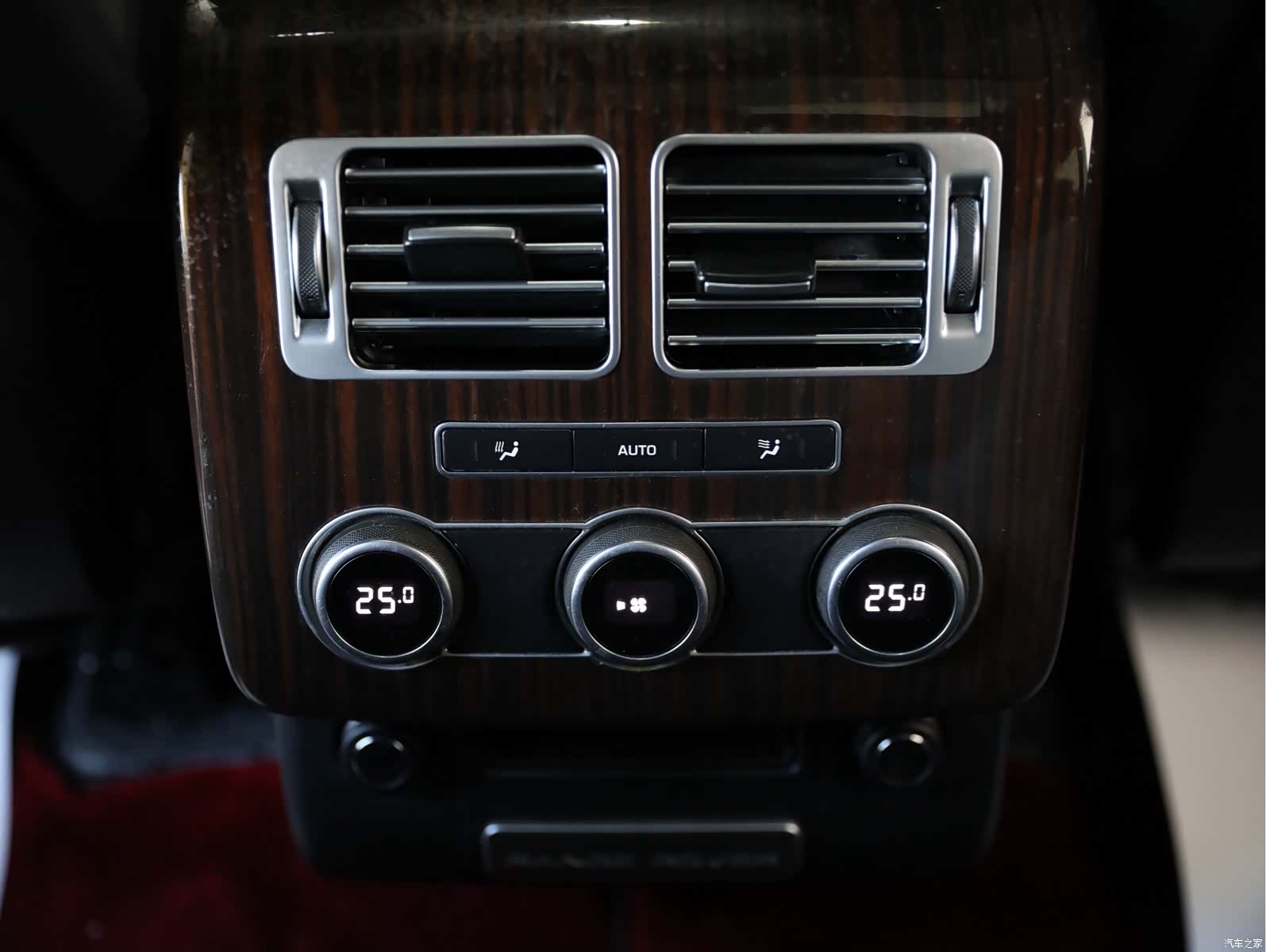 Land Rover Range Rover, 2016 12