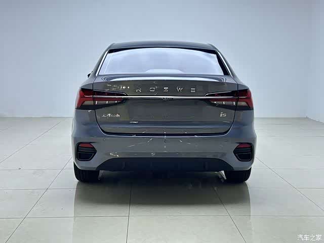 Roewe i5, 2023 все фото