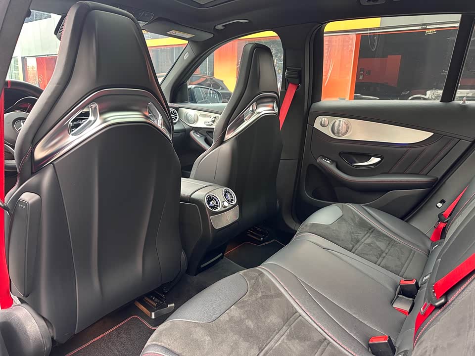 Mercedes-Benz GLC AMG