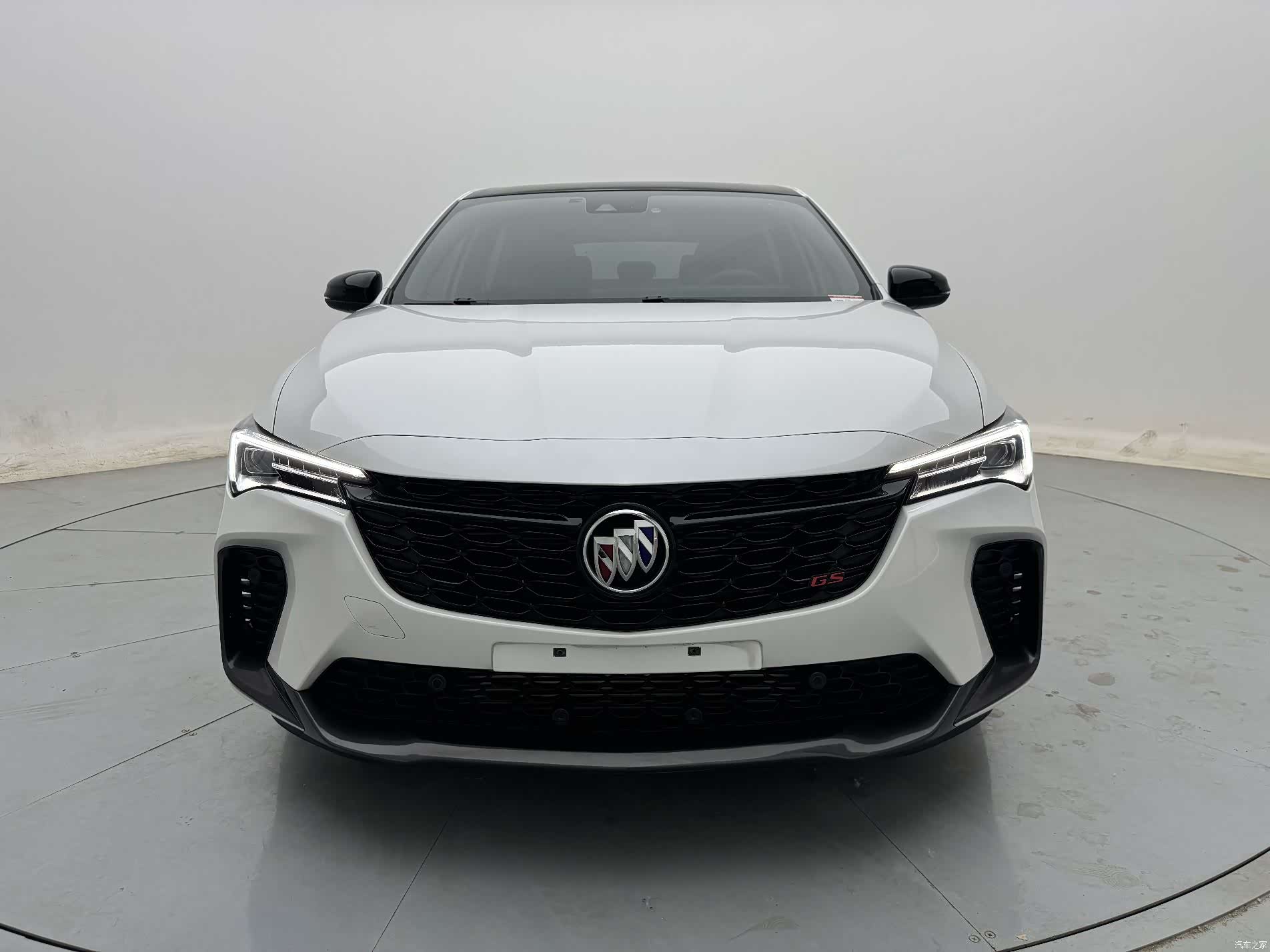 Buick Verano, 2022 2