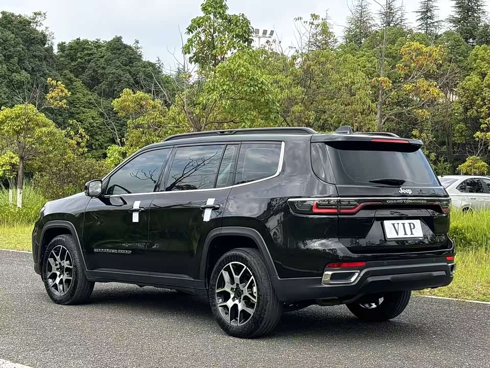 Jeep Grand Commander