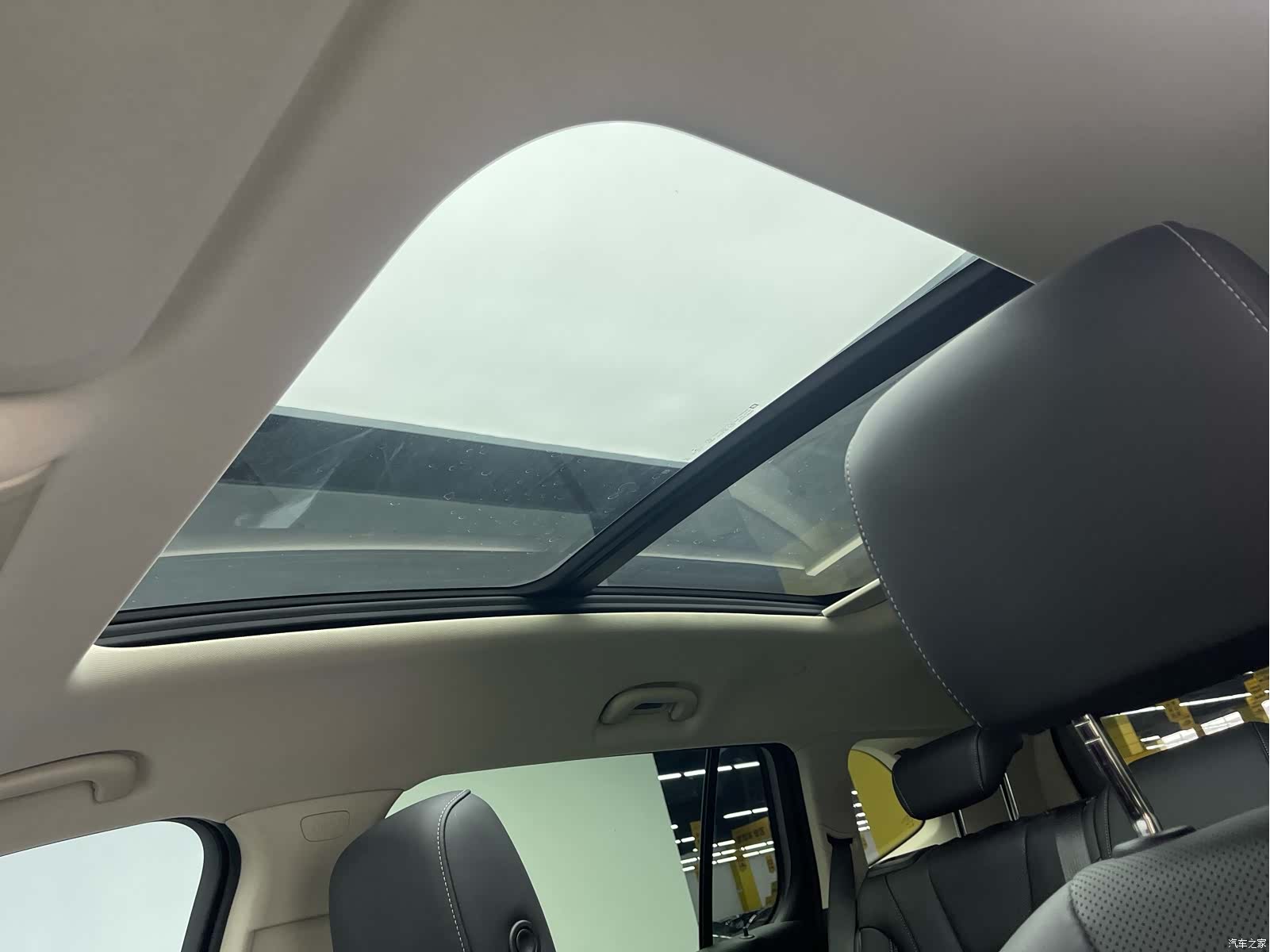 Buick Envision Plus, 2021 10