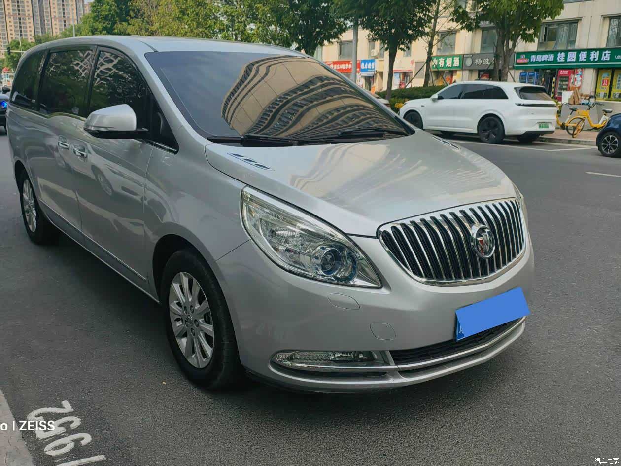 Buick GL8, 2013 2