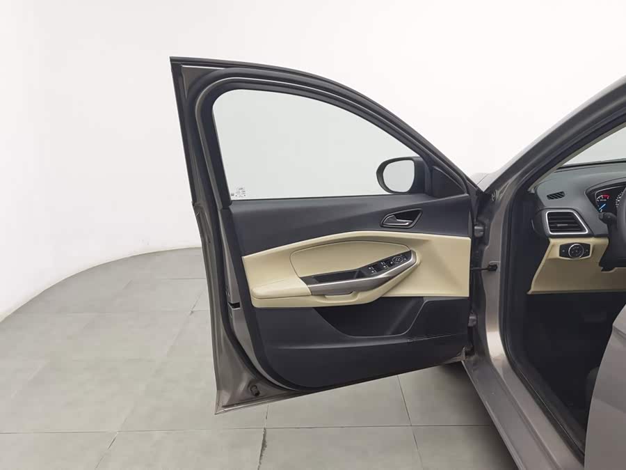 Ford Focus 2016, фото 8