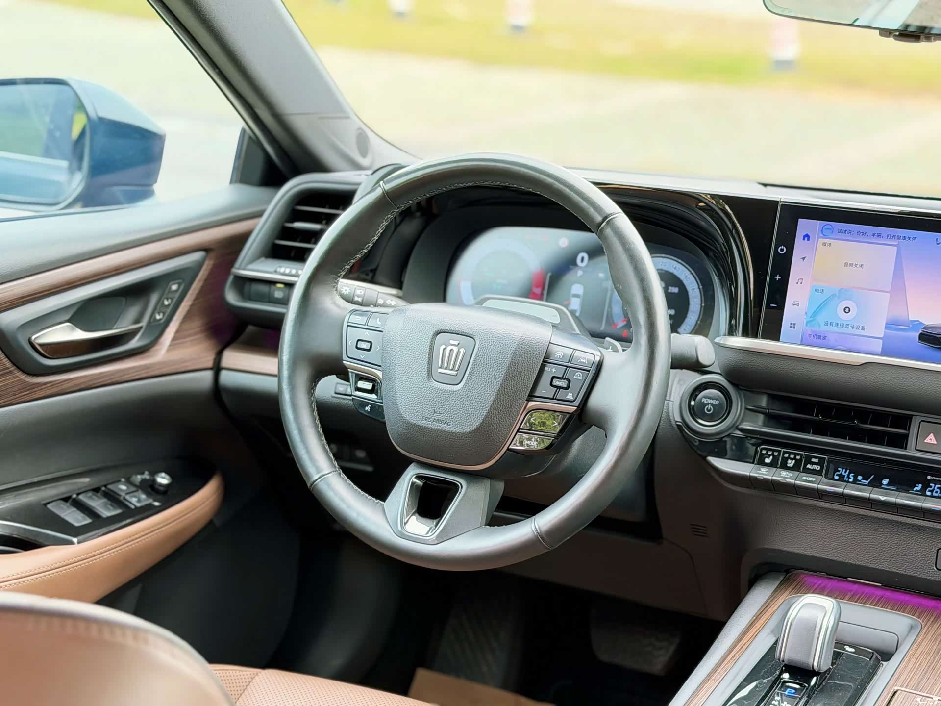 Toyota Crown, 2024 11
