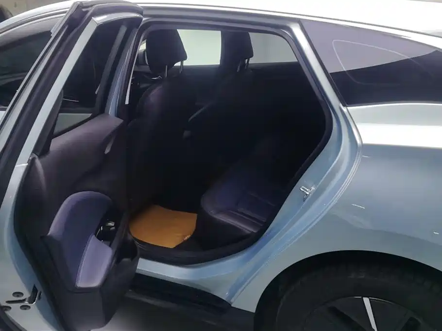 Buick Slightly blue 6