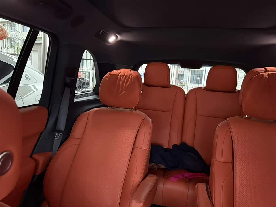 Li Auto Ideal L8