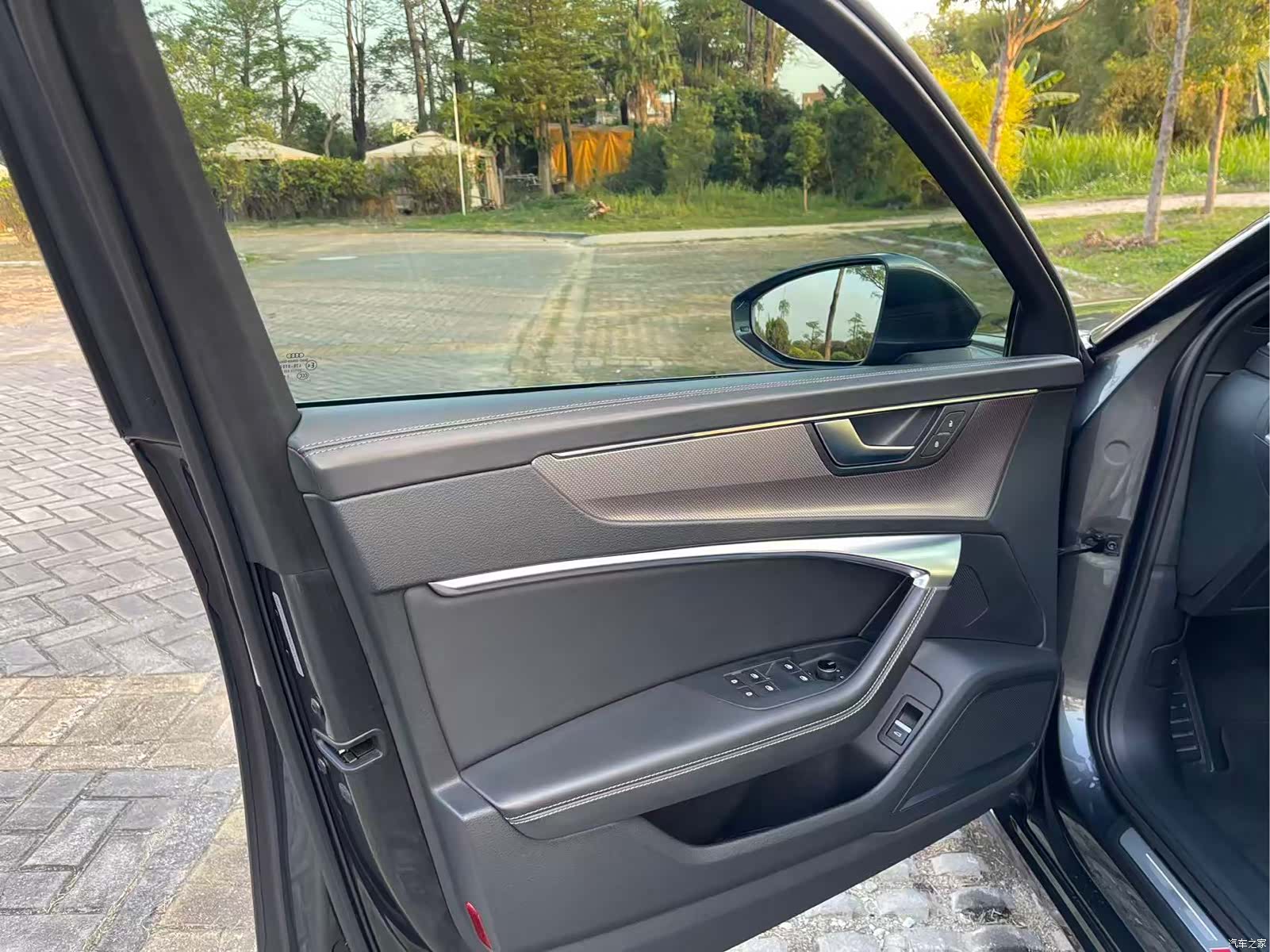 Audi A6L, 2022 10