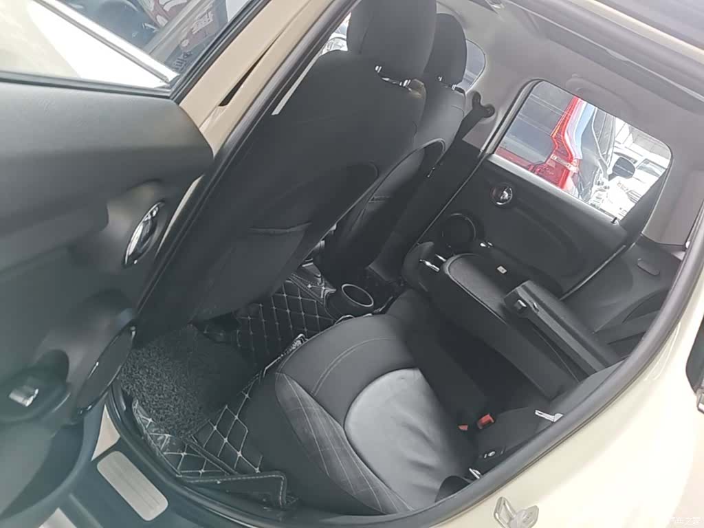 Mini Cooper, 2018 13