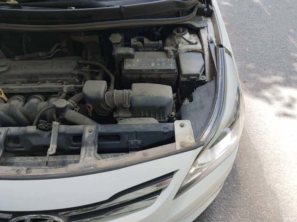 Hyundai GLS, 2016 24