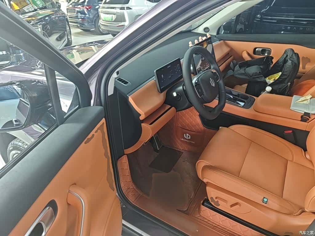Leapmotor C10, 2025 16