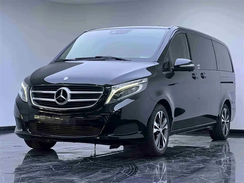 Mercedes-Benz V-class