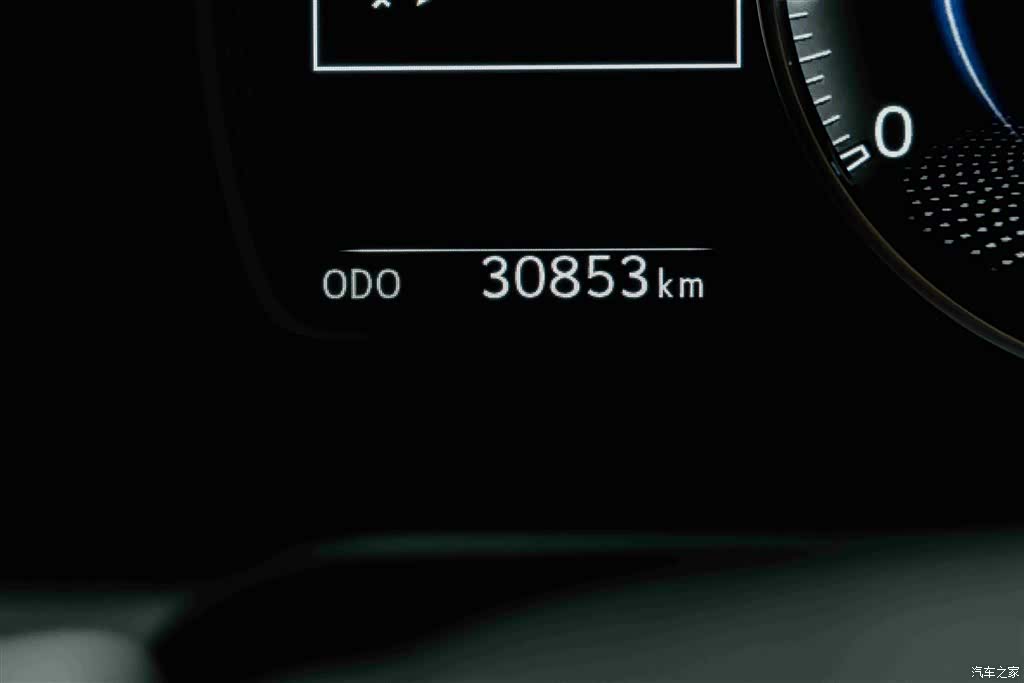 Lexus ES, 2024 9