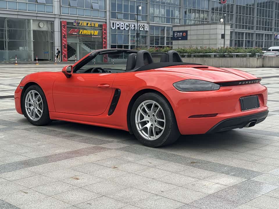 Porsche 718