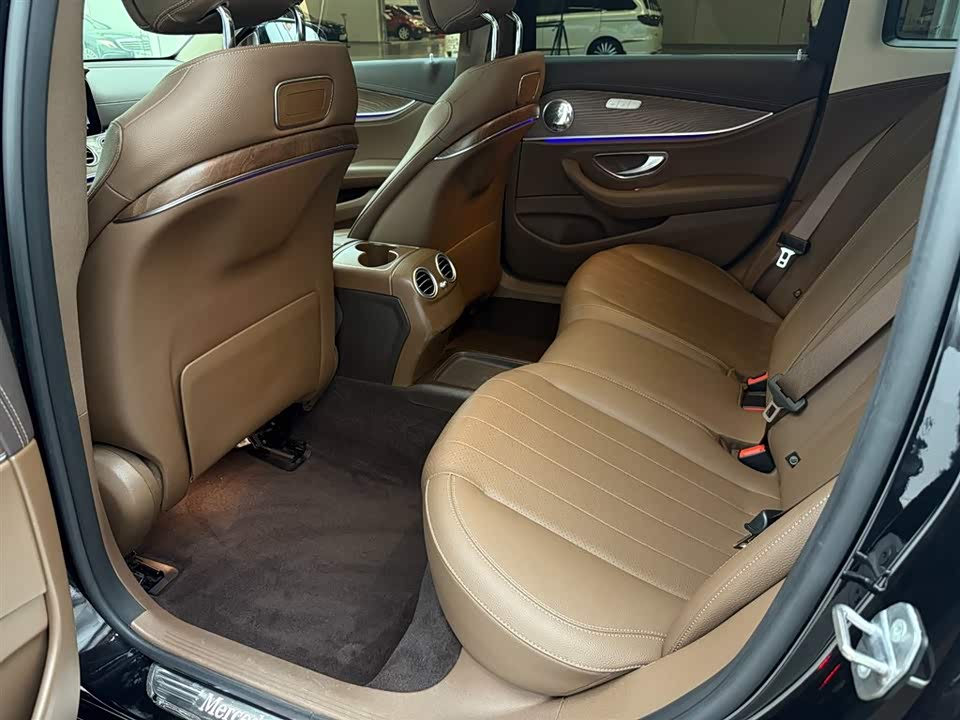 Mercedes-Benz E-class Mercedes-Benz E-class