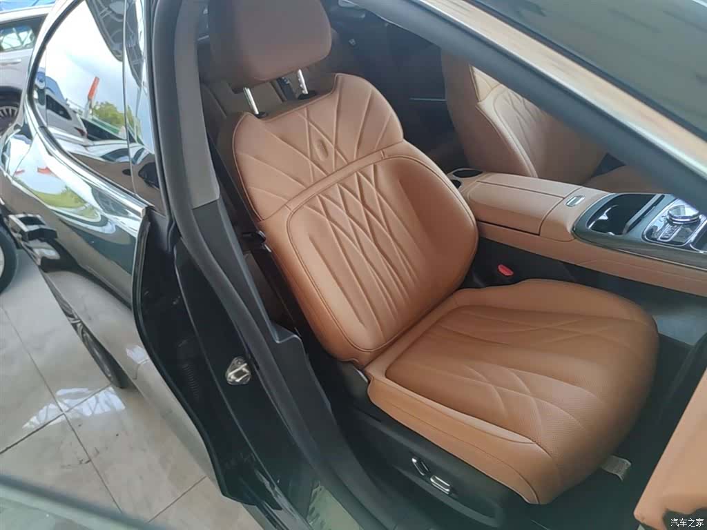 Geely 8, 2025 25