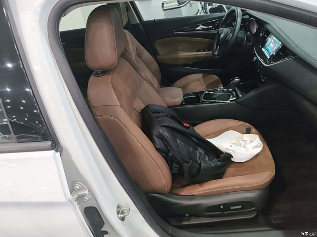 Buick Regal, 2018 25