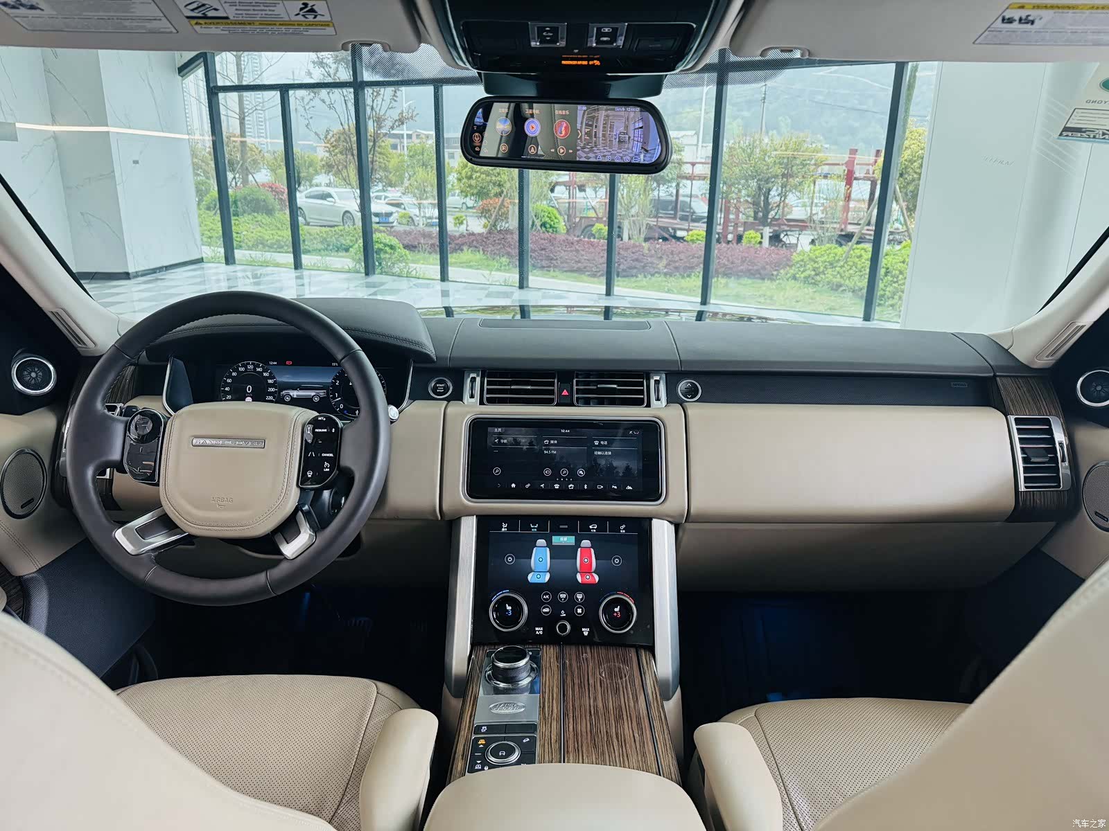 Land Rover Range Rover, 2019 18